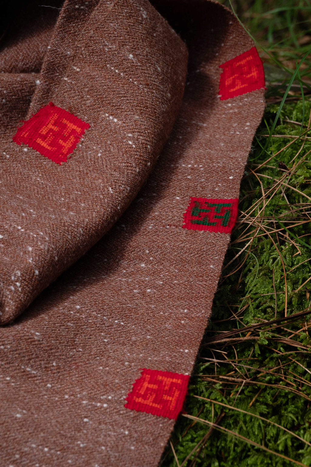 Handwoven Kinnauri Muffler - Light Brown