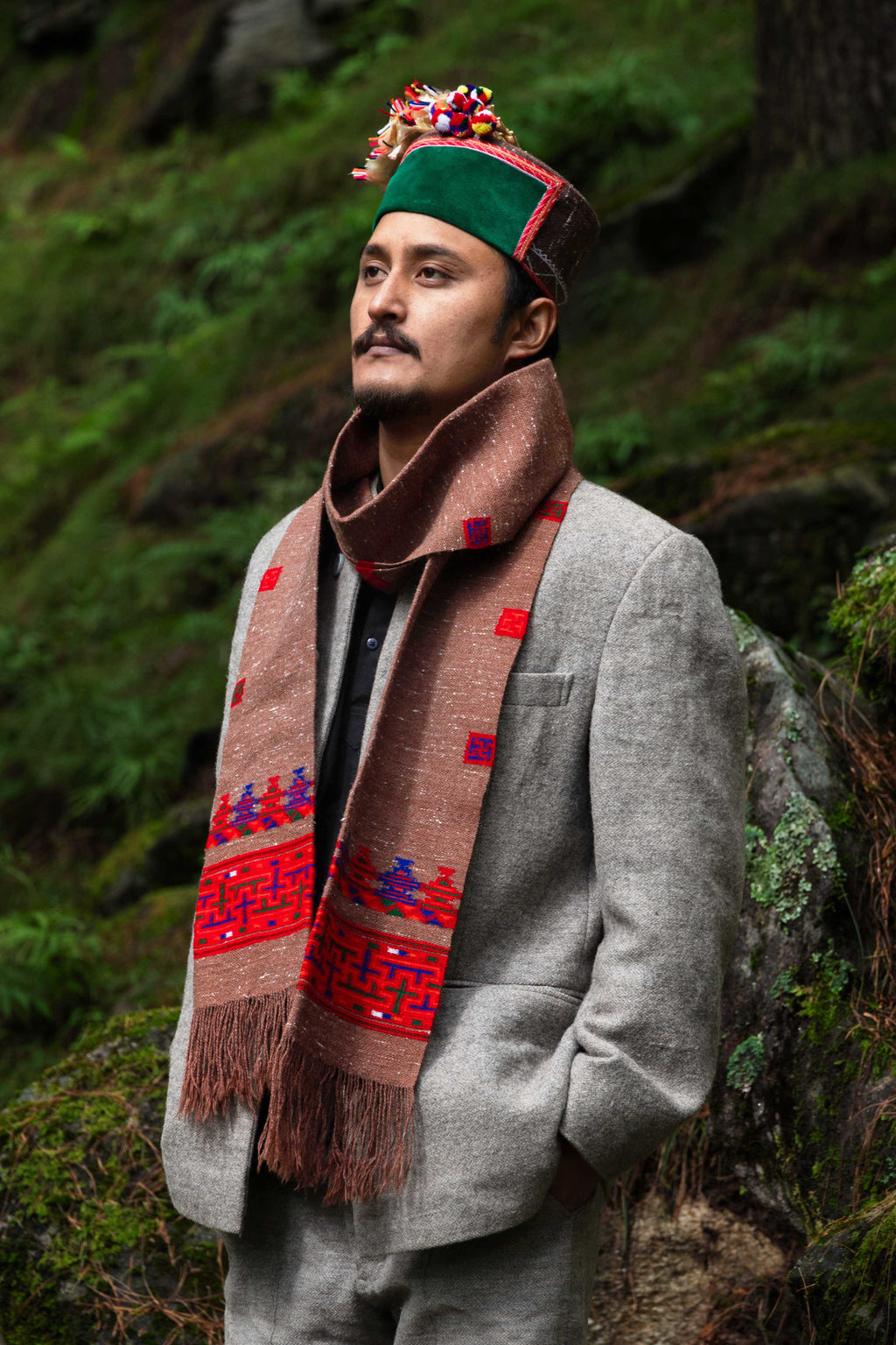 Handwoven Kinnauri Muffler - Light Brown