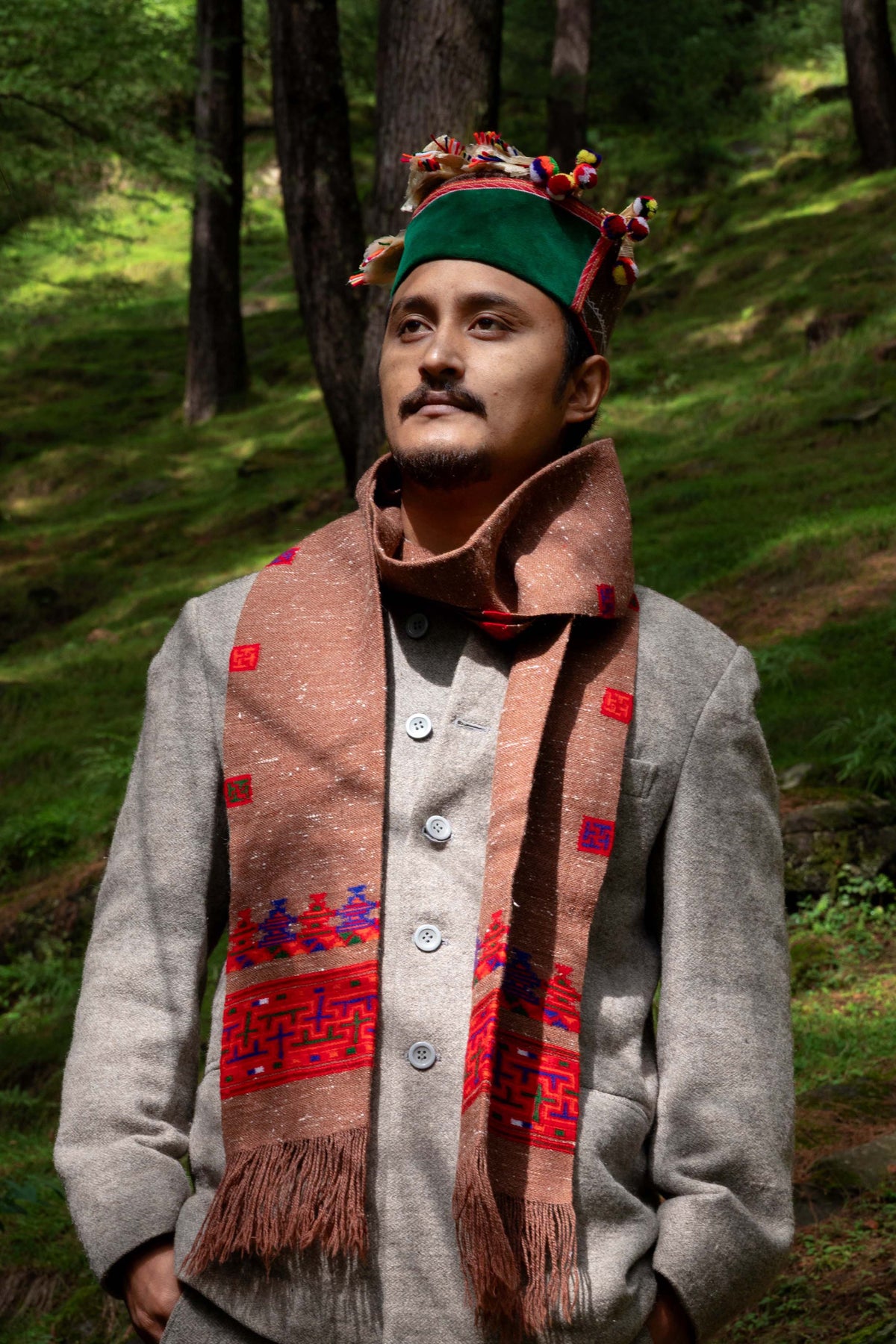 Handwoven Kinnauri Muffler - Light Brown