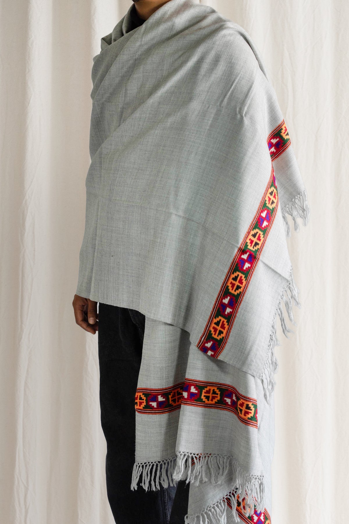 Phool - Handwoven Kinnauri Border Shawl