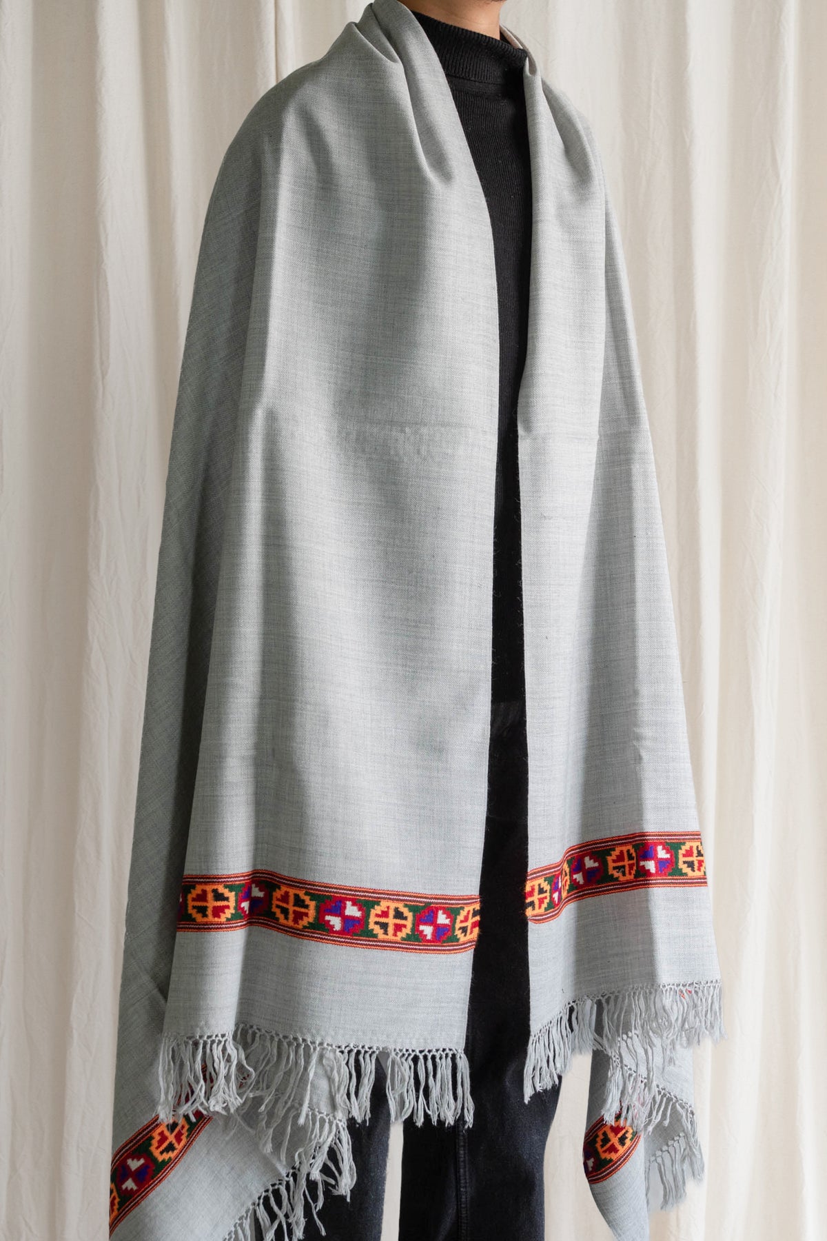 Phool - Handwoven Kinnauri Border Shawl