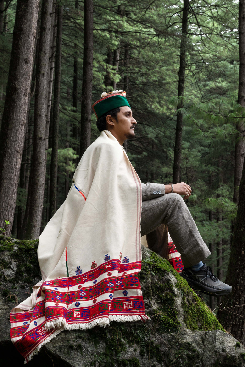Handwoven Traditional Kinnauri Shawl