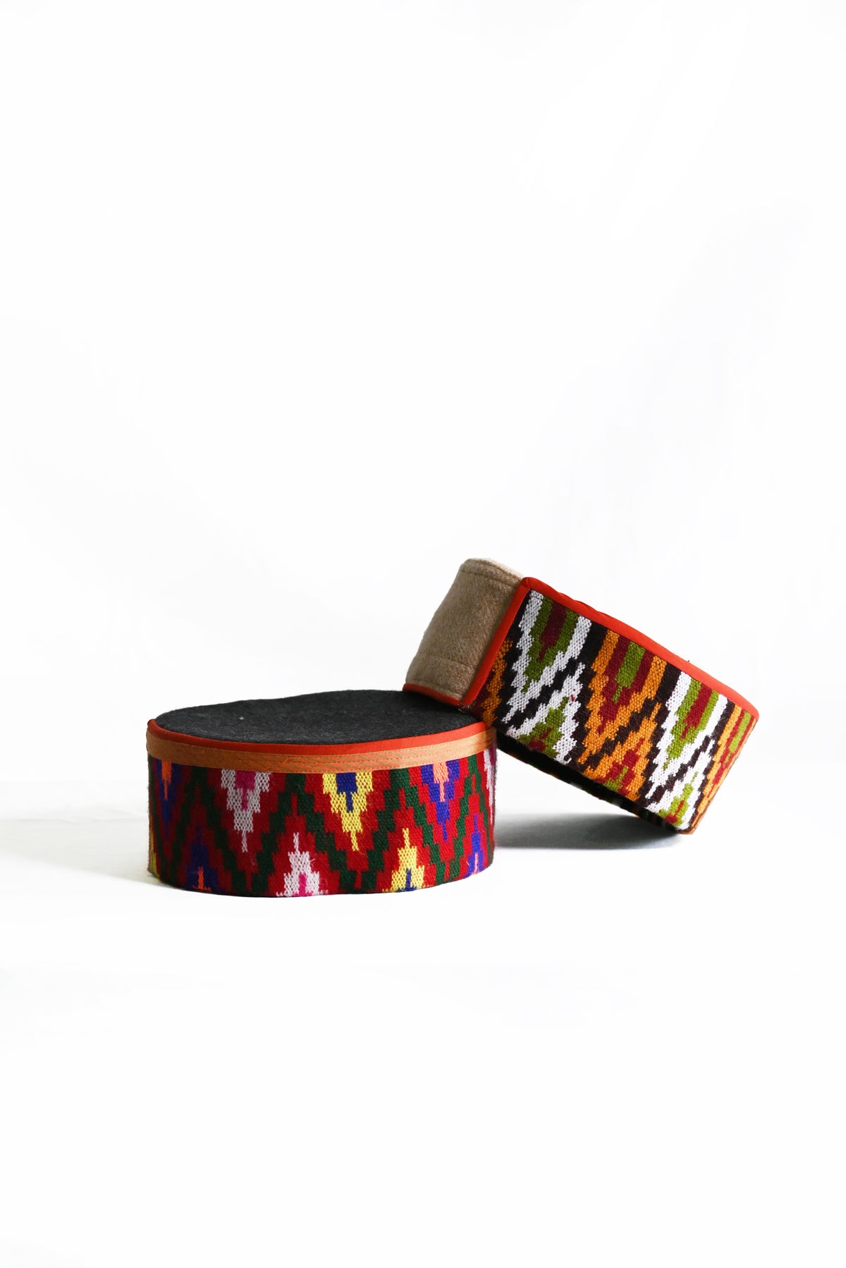 Leheriya - Traditional Kullu Topi